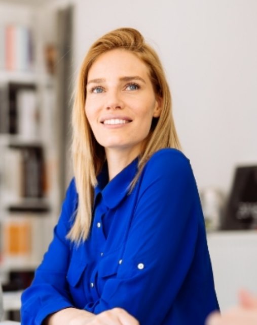 successful-businesswoman-ceo-of-company-4UDP9KG - Web Design Company & Digital Marketing Agency In Malaysia