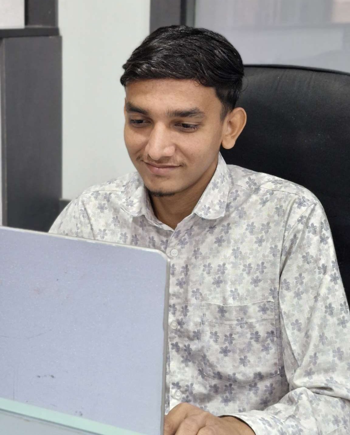 nileshbhai - Web Design Company & Digital Marketing Agency In Malaysia nileshbhai